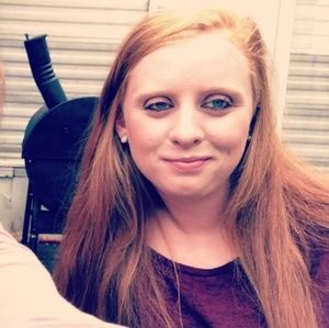 Meet your Posher, Candace